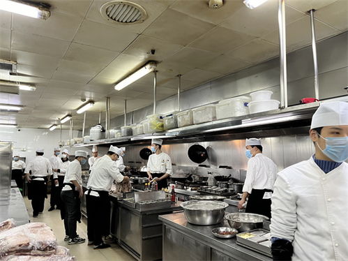 守好“舌尖上的年味”——杭州市場監(jiān)管部門開展年夜飯承辦單位專項(xiàng)檢查